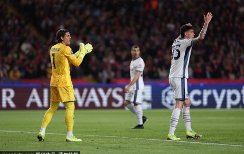 欧冠早报：巴萨国米进球大战 17岁亚马尔KO年长3岁梅西