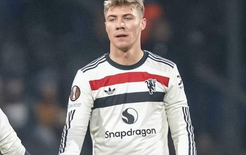 转会1+2：切尔西利物浦争8400万德甲杀星 曼联有意中游队前锋