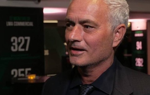 穆帅：切尔西是想要赢得欧冠的俱乐部，但集齐三项欧战冠军也很棒