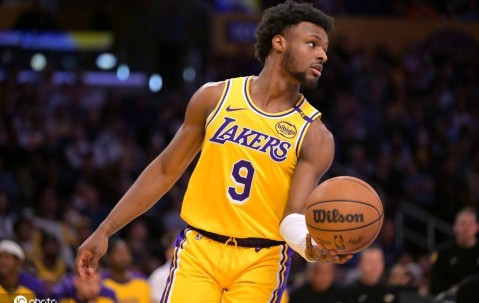 各有奇招!湖人用布朗尼扮演华子 快船用本西扮演约老师