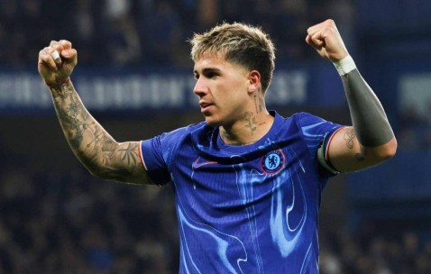 英超：核心中卫伤停，埃弗顿能否顶住切尔西三板斧？